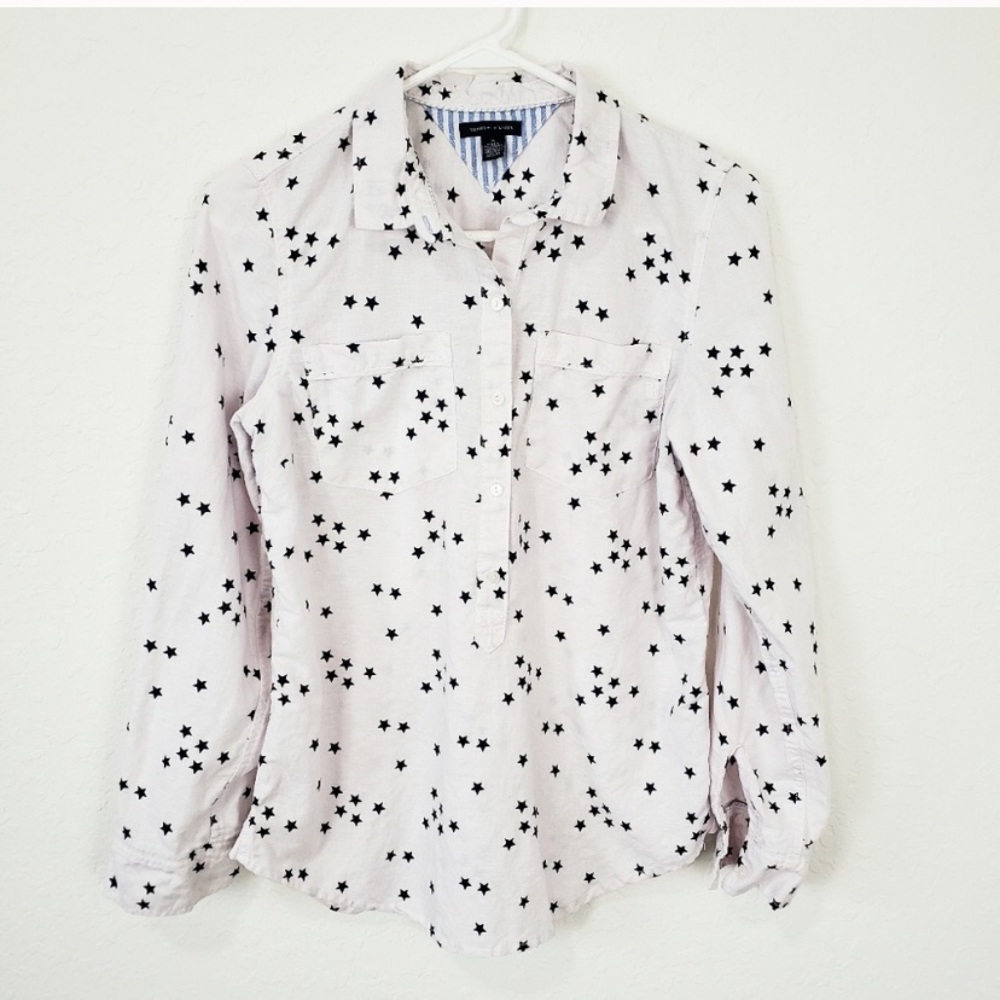 Tommy Hilfiger navy blue star button down popover!